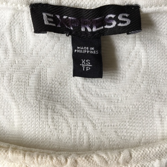 🖤NWOT🖤 Express Ivory Crop Top - Picture 6 of 6